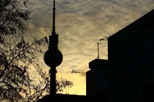 Ich bin Berliner (clicky)