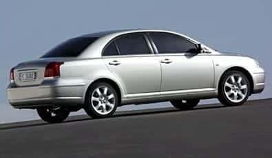 A Toyota Avensis. Sans urine. (clicky)