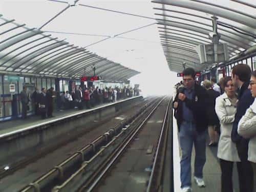 More misty train station (clicky)